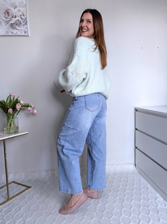 Sweter kardigan z falbanką i kokardką na rękawie pistacja