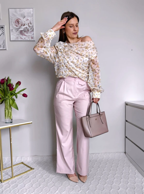 Elegancka szyfonowa bluzka/body z różą beżowa w żółte kwiaty