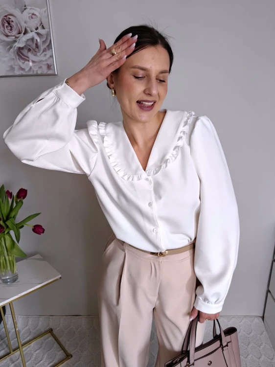 Elegancka koszula z modowym kołnierzem premium biała