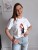 T-shirt biały z nadrukiem różowa dziewczyna