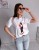 T-shirt biały z nadrukiem różowa dziewczyna