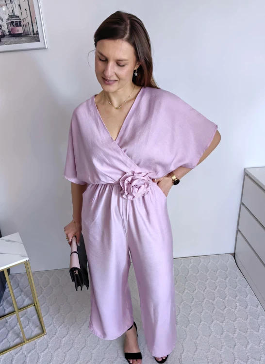 Kombinezon gładki z różą nietoperz/kimono culotte wiskoza liliowy