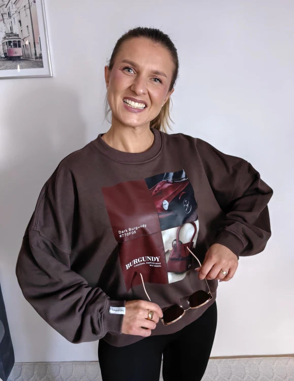 Bluza basic short czekolada z kolażem burgundy mood 95% bawełna