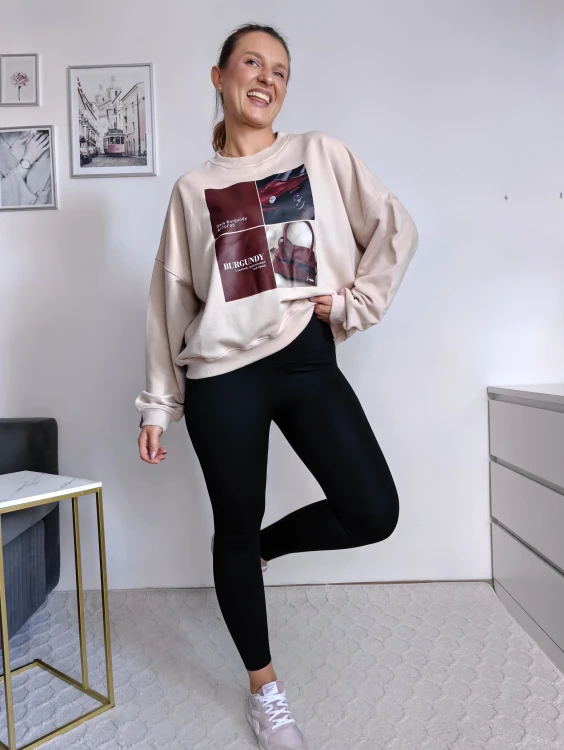 Bluza basic short beżowa z kolażem burgundy mood 95% bawełna